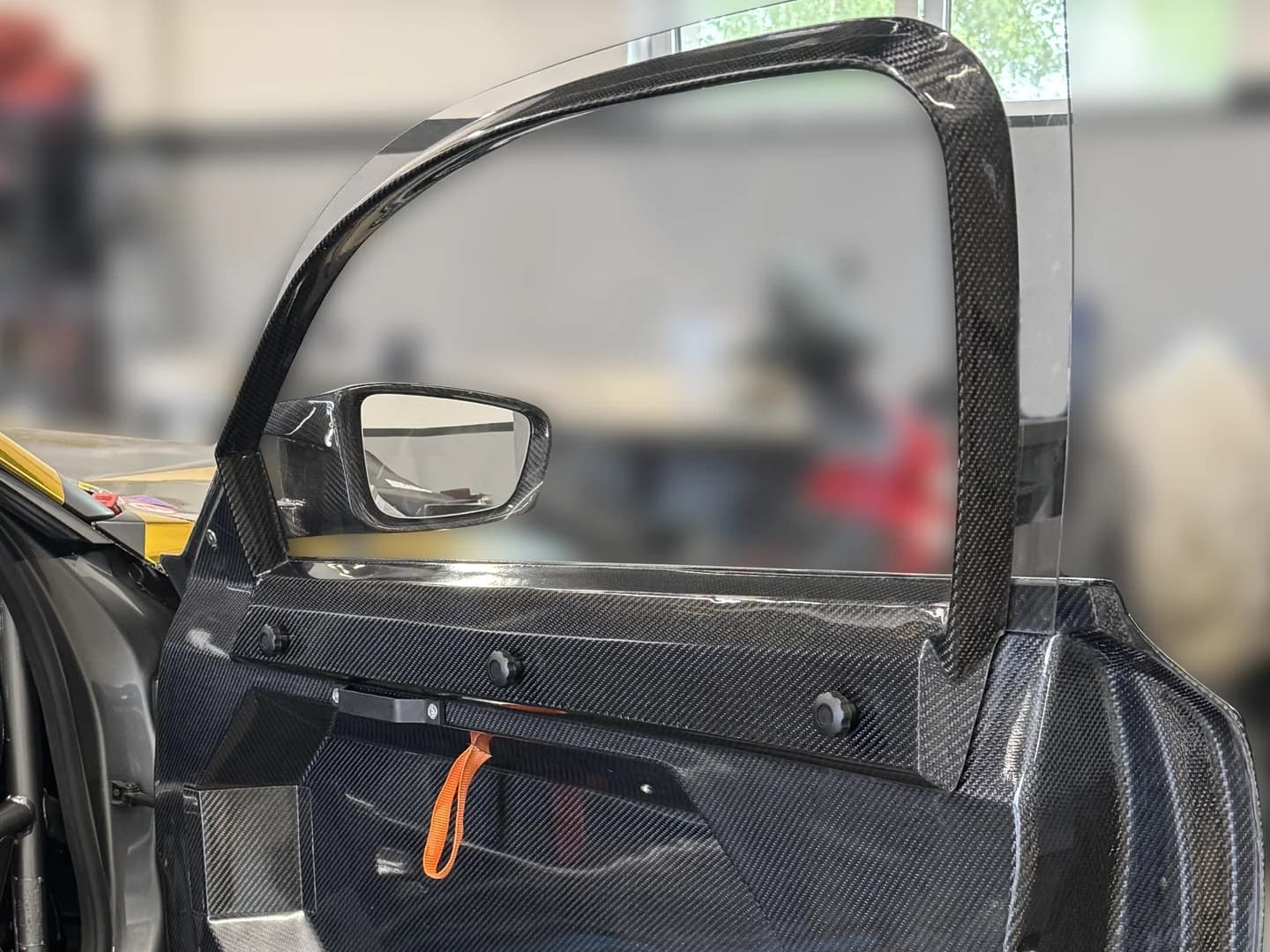 Set of front side window frames, G87 M2 thumbnail 4