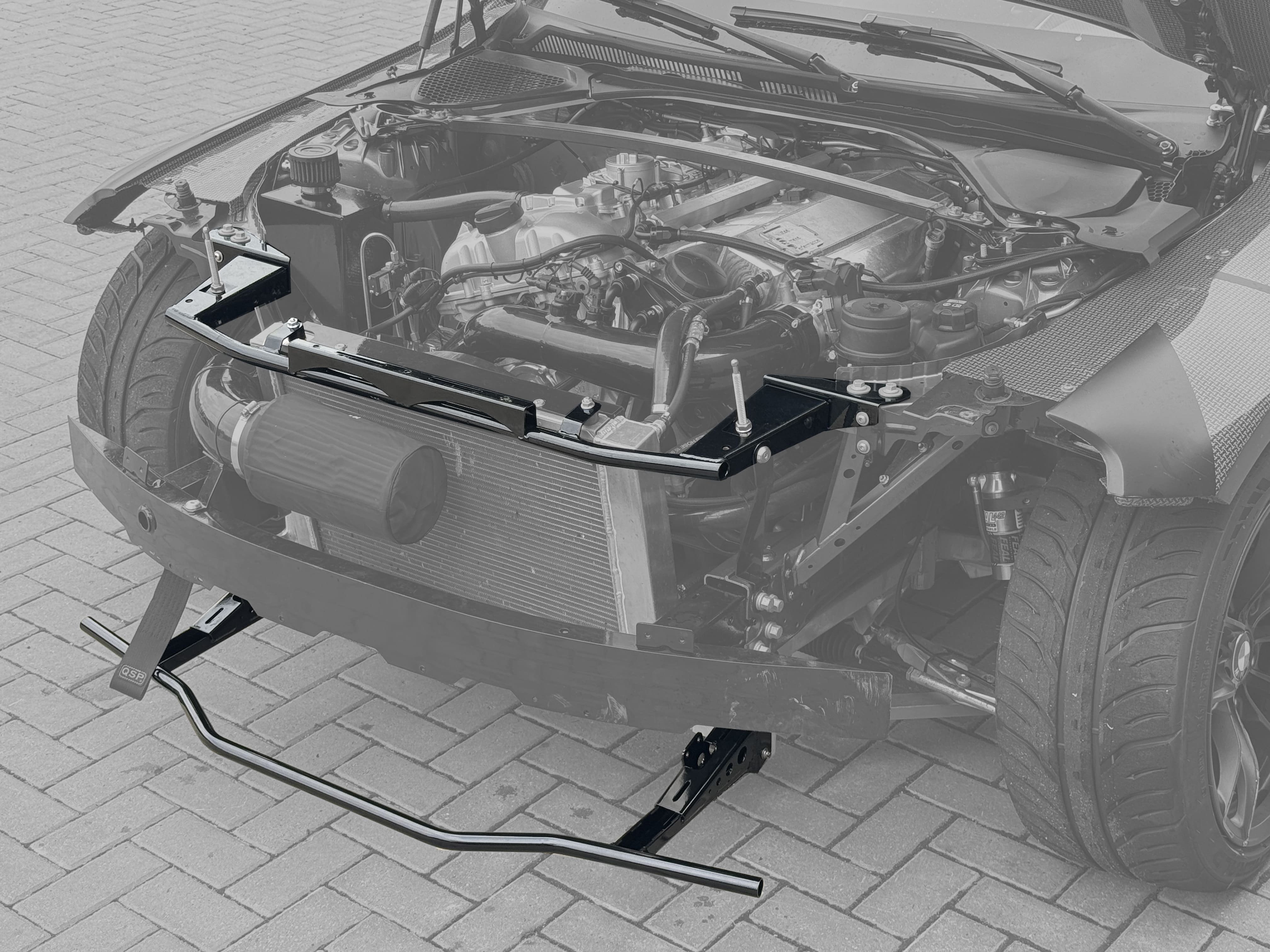 Front bumper frame - Image 1